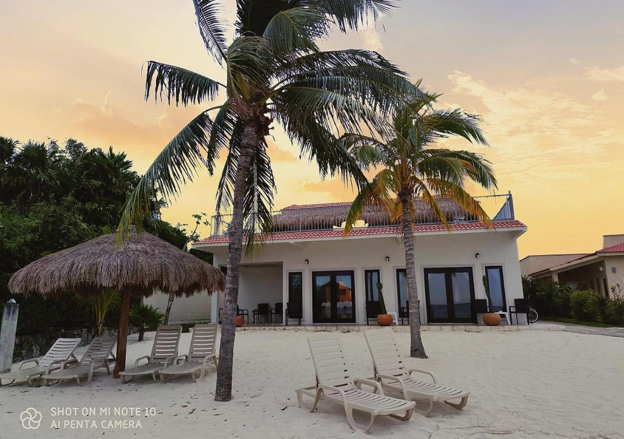 The Queen Of Cozumel Beach House -Luxury Beachfront Villa- Million Dollars View מראה חיצוני תמונה