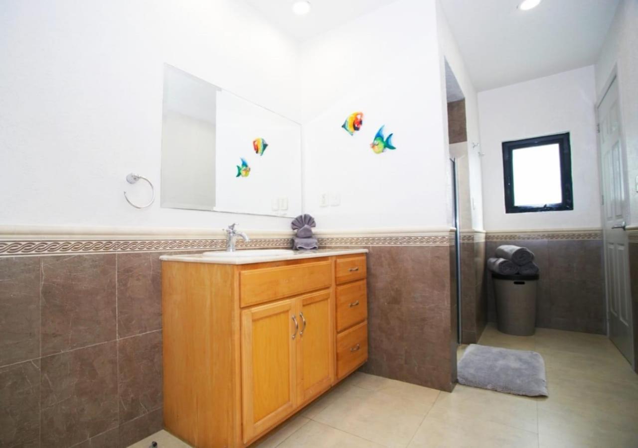 The Queen Of Cozumel Beach House -Luxury Beachfront Villa- Million Dollars View מראה חיצוני תמונה