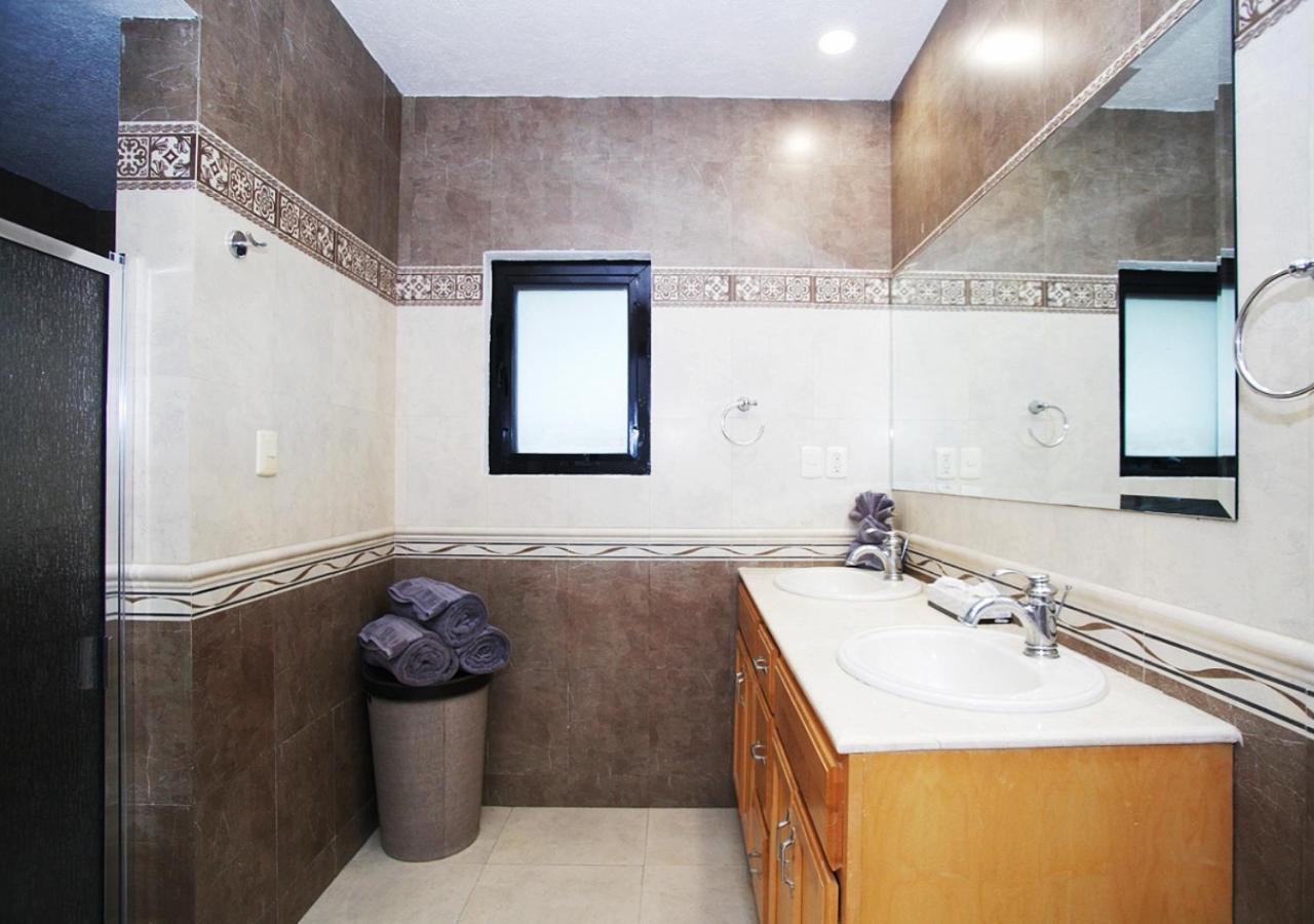 The Queen Of Cozumel Beach House -Luxury Beachfront Villa- Million Dollars View מראה חיצוני תמונה